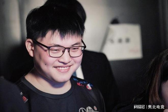 他的果断与 他的果断与